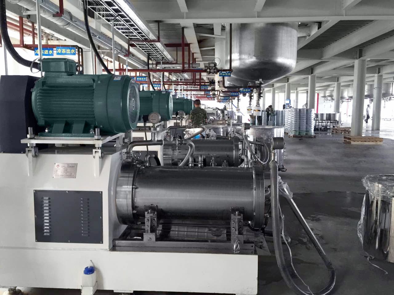 广州水性工业漆客户订购的CDP大流量砂磨机已投